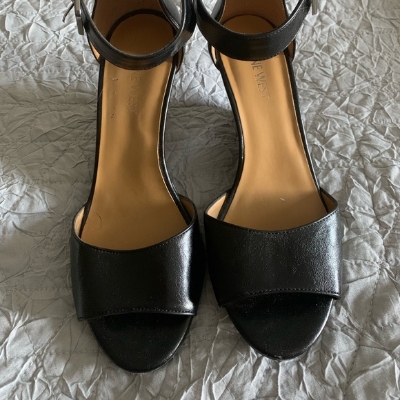 Nine West Shoes - Black Nine West Wedges Size 7.5